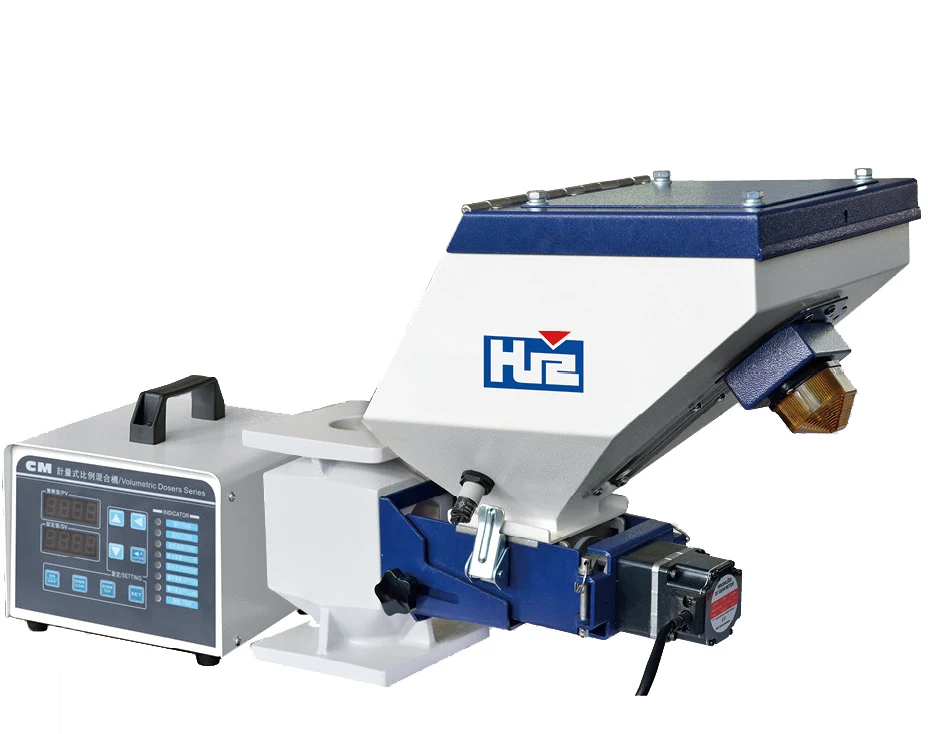 Masterbatch doser for PET preform production